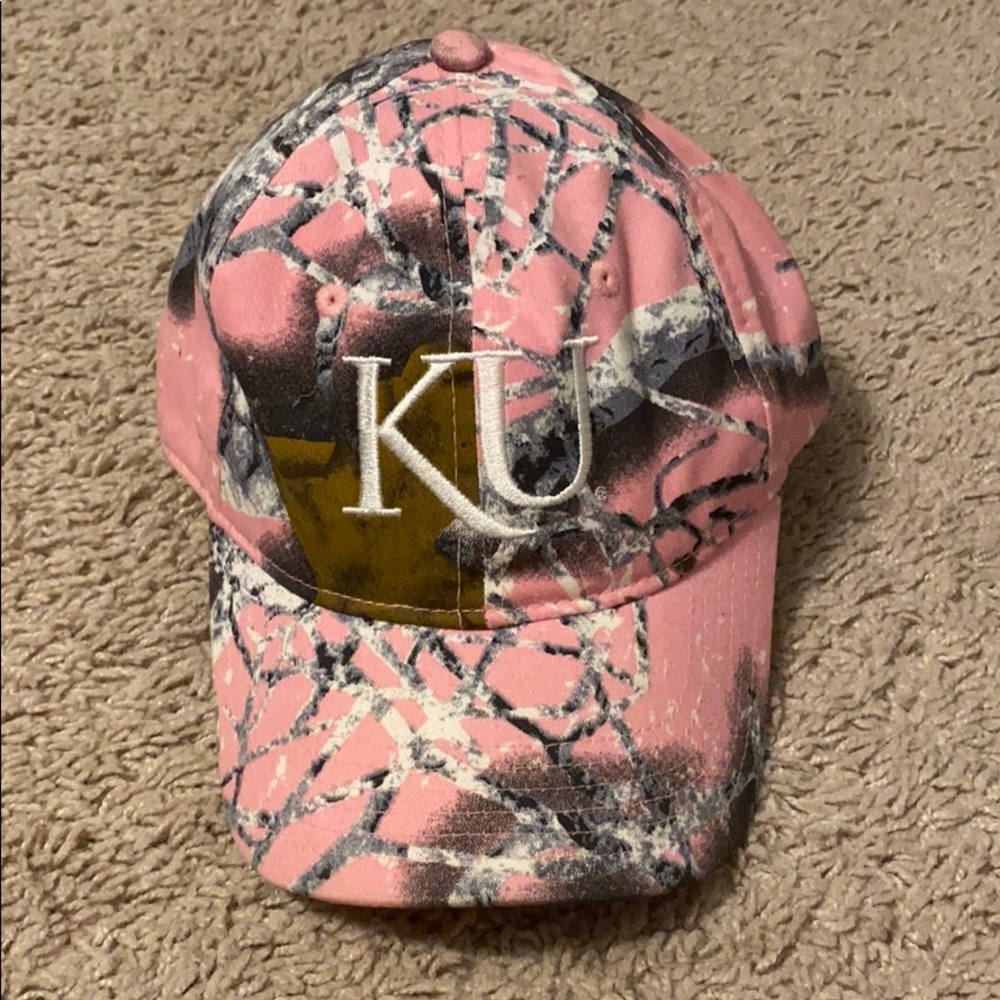 Pink camo KU hat